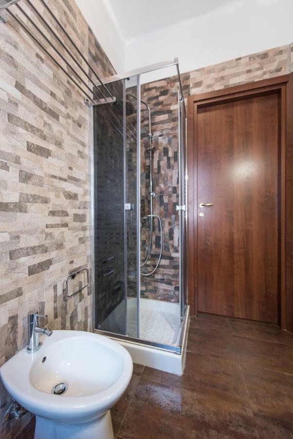 Letizia Home Торино Екстериор снимка